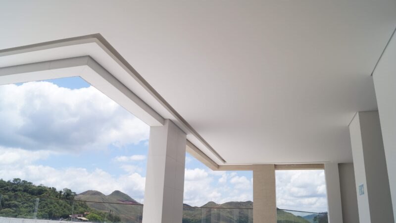Sanca em forro de gesso executada pela AGL em Belo Horizonte