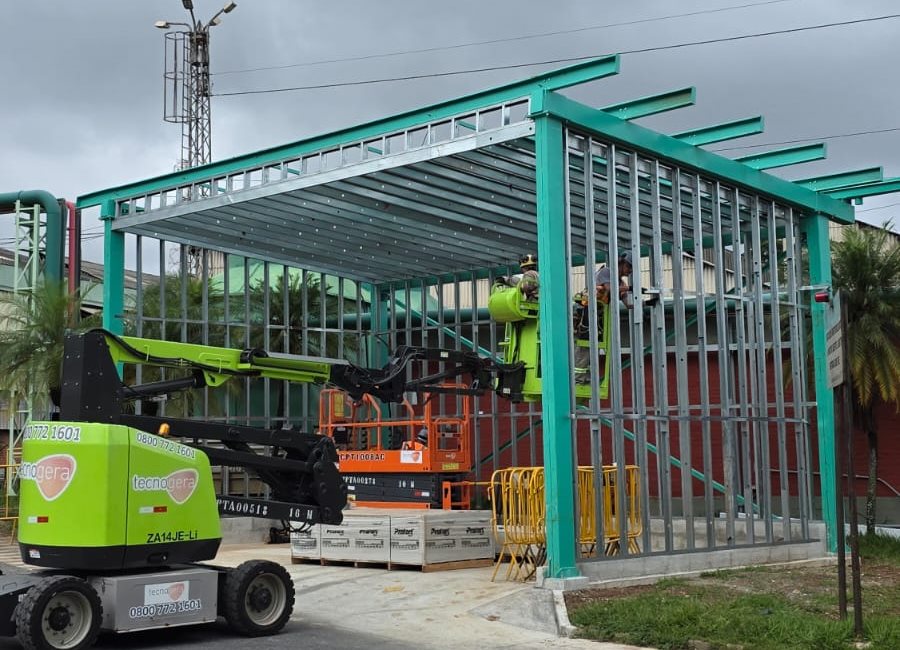 Estrutura em Steel Frame, obra comercial, Belgo Arames, Belo Horizonte